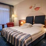 Otel Skyhotelgwarna 4*