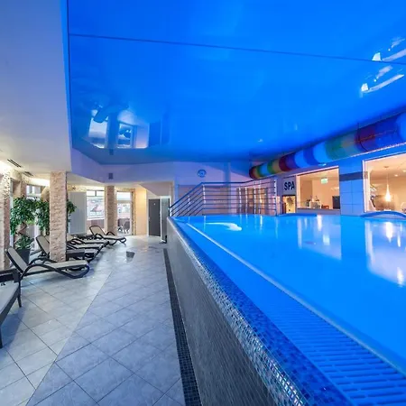 Skyhotelgwarna 4* Legnica