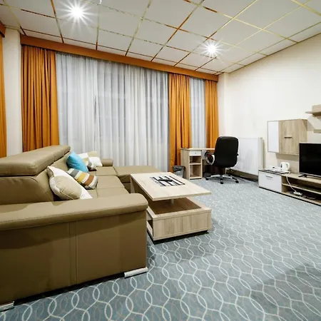 Skyhotelgwarna 호텔