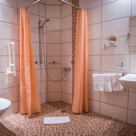 Skyhotelgwarna 호텔 4*