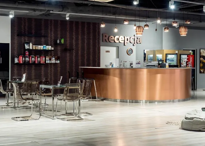 Skyhotelgwarna Hotel Legnica