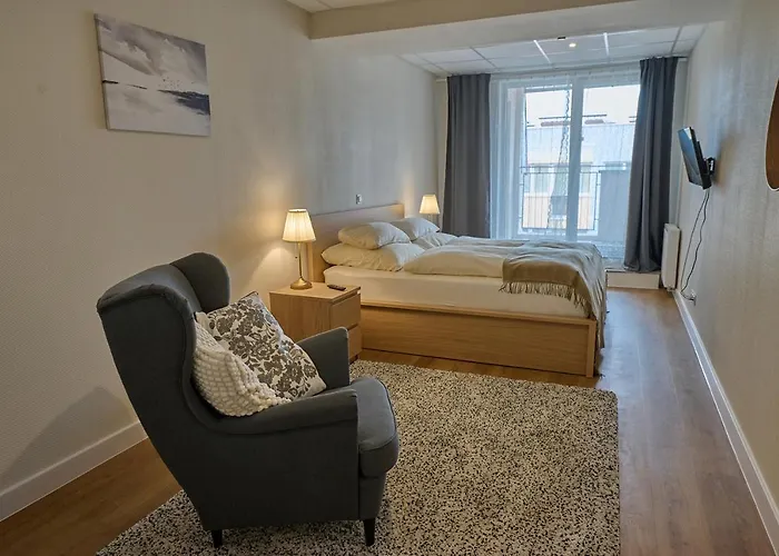 Skyhotelgwarna 4* Legnica