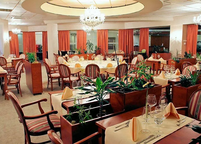 Skyhotelgwarna Legnica