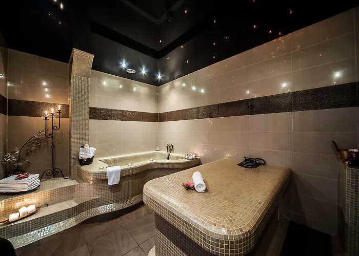 Skyhotelgwarna 4* Legnica