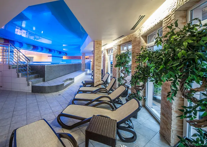 Skyhotelgwarna 4* Legnica