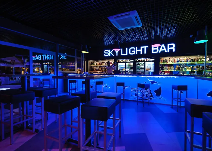 Skyhotelgwarna ホテル 4*