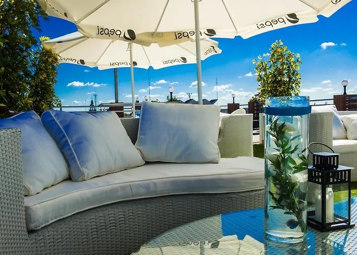 Skyhotelgwarna 4* Legnica